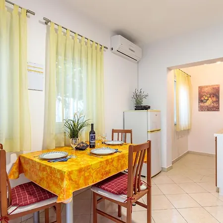 Apartment Alen