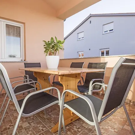 Apartment Alen *